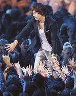 harry styles, one direction, celebrity news and gossip, flametreepop