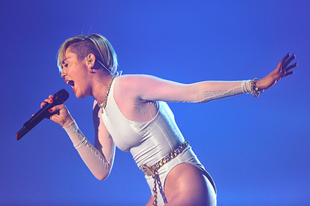 celebrity news and gossip, miley cyrus