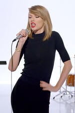 taylor swift, shake it off, new taylor swift single,